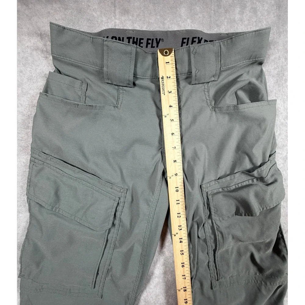 Duluth Mens 30x32 Cargo Pants Dry On The Fly Olive Green Nylon Stretch Slim Fit
